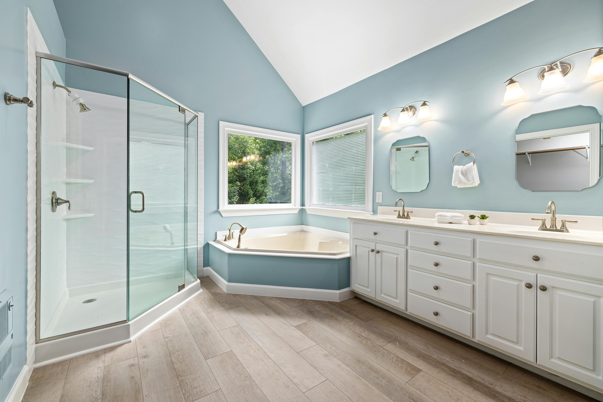 HH Builders Construction gallery photo